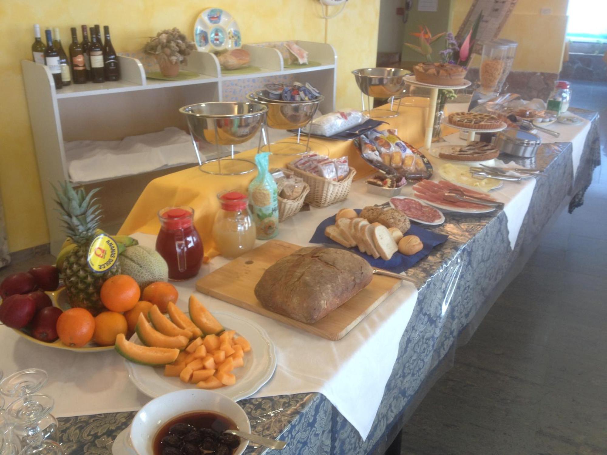 Hotel Strand Marina Di Montenero Luaran gambar